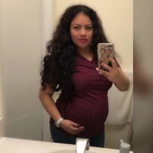 Meet your Posher, Isabel